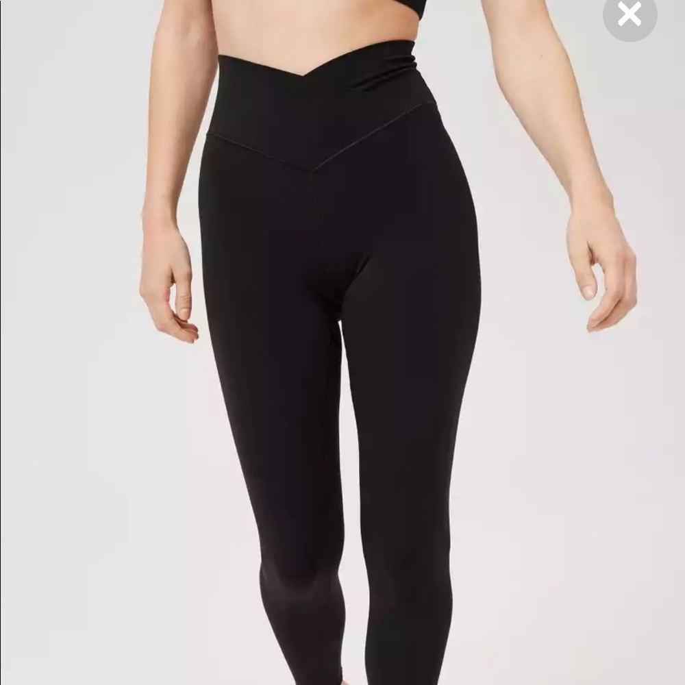 New Aerie Offline Crossover Waistband Leggings